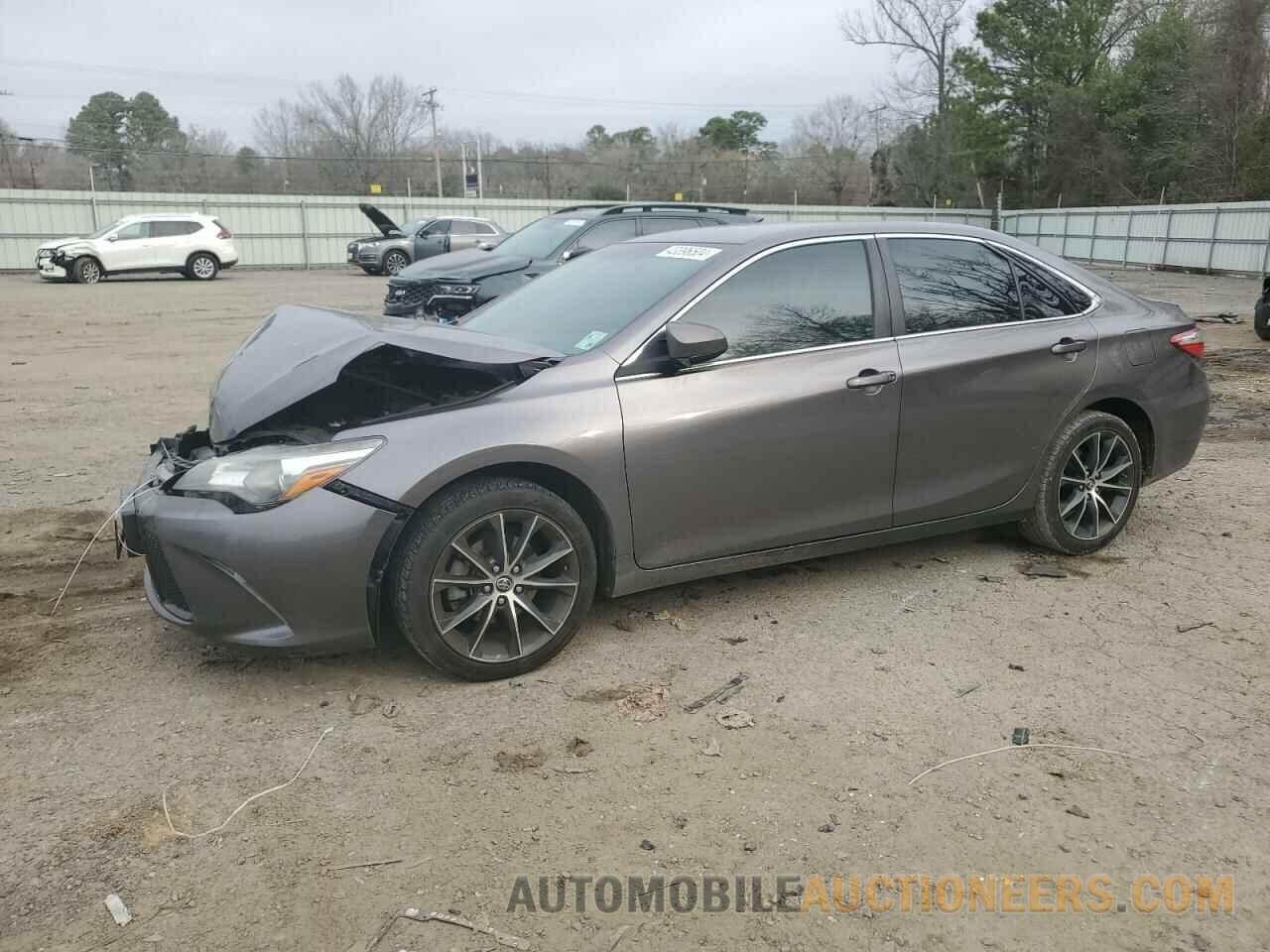 4T1BF1FK1FU876207 TOYOTA CAMRY 2015