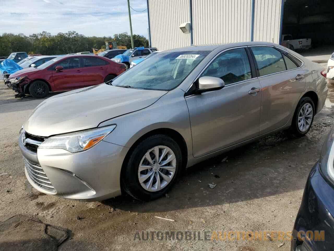 4T1BF1FK1FU896764 TOYOTA CAMRY 2015