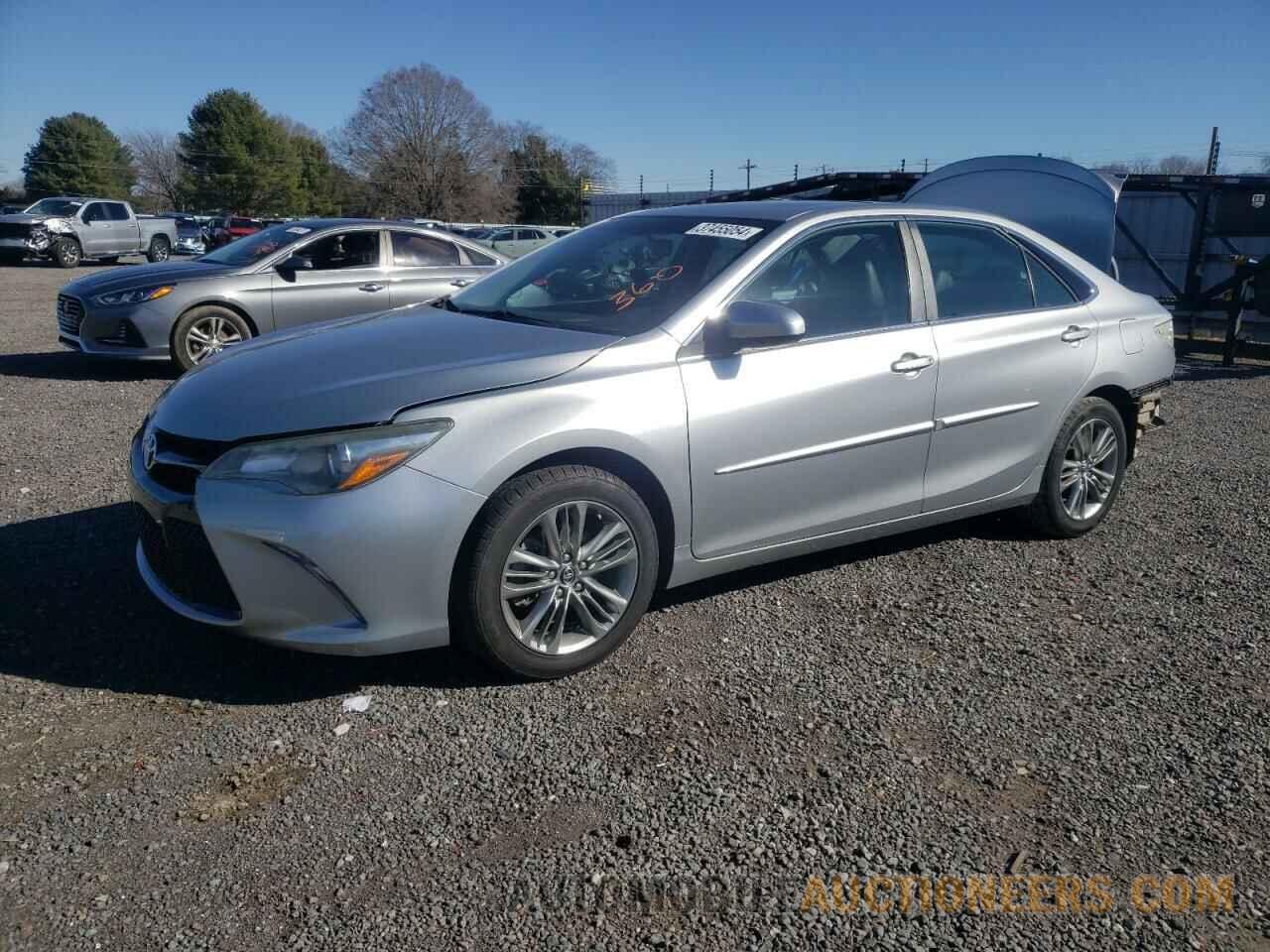 4T1BF1FK1FU900263 TOYOTA CAMRY 2015