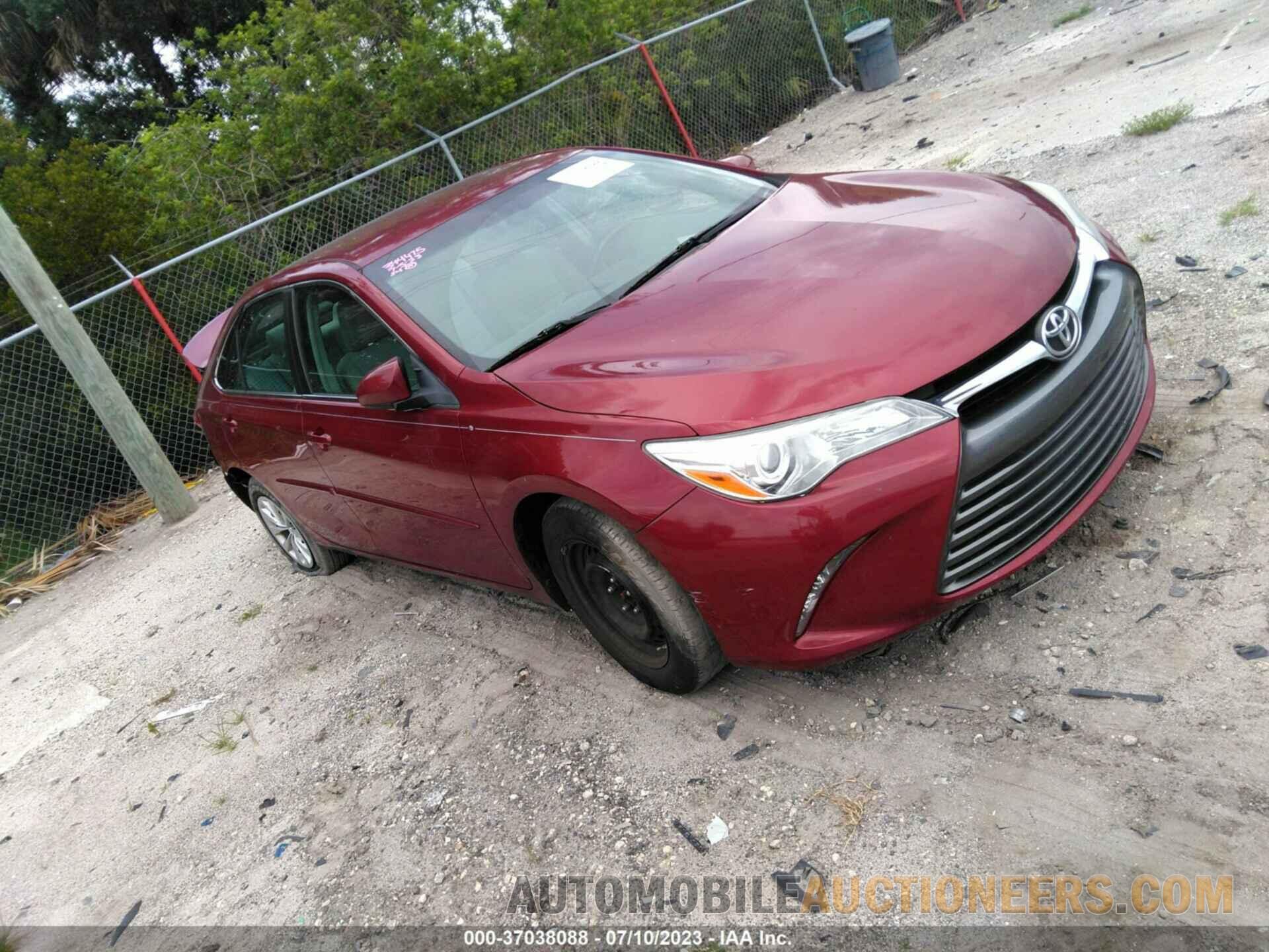 4T1BF1FK1FU917581 TOYOTA CAMRY 2015