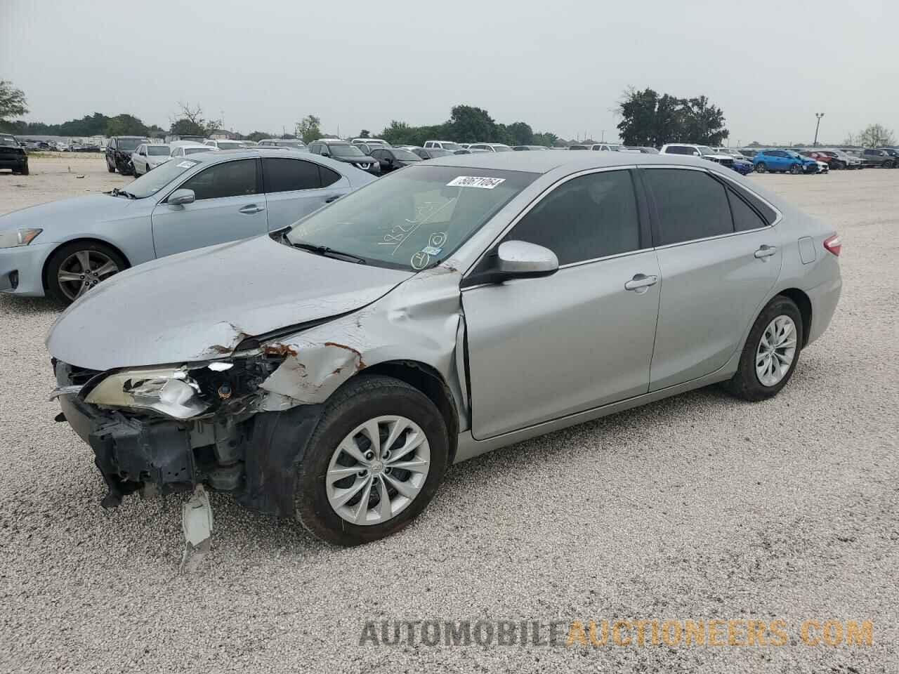 4T1BF1FK1FU918519 TOYOTA CAMRY 2015