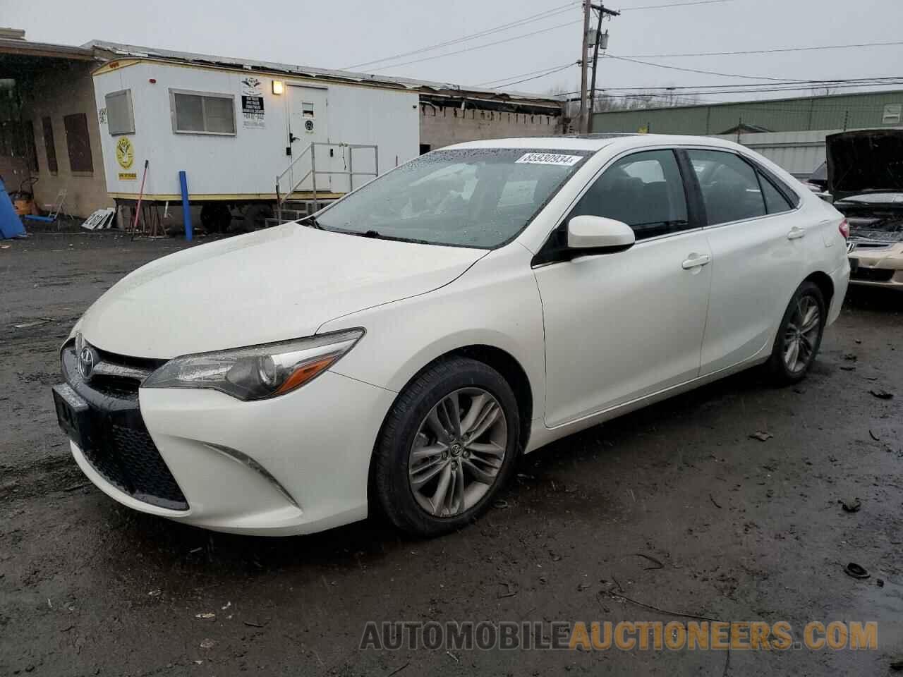 4T1BF1FK1FU929102 TOYOTA CAMRY 2015