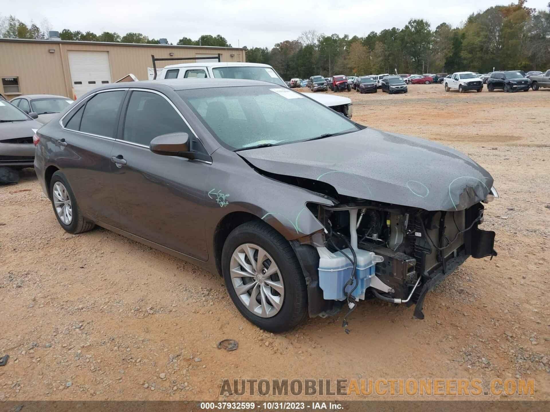 4T1BF1FK1FU942996 TOYOTA CAMRY 2015