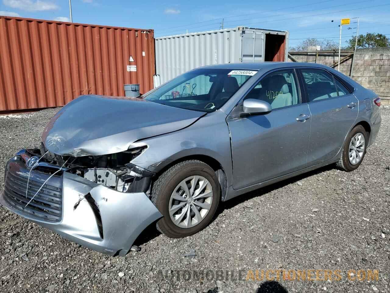 4T1BF1FK1FU943498 TOYOTA CAMRY 2015