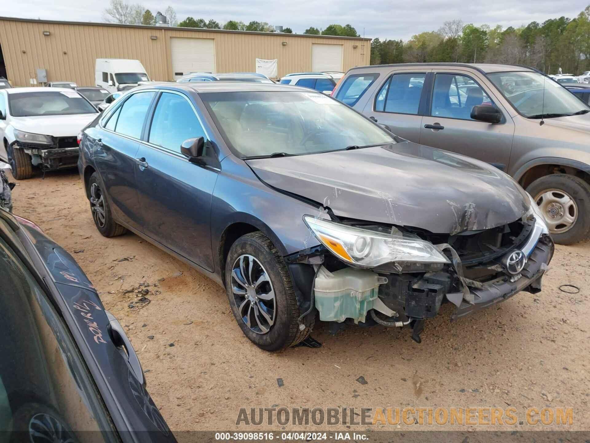 4T1BF1FK1FU959393 TOYOTA CAMRY 2015