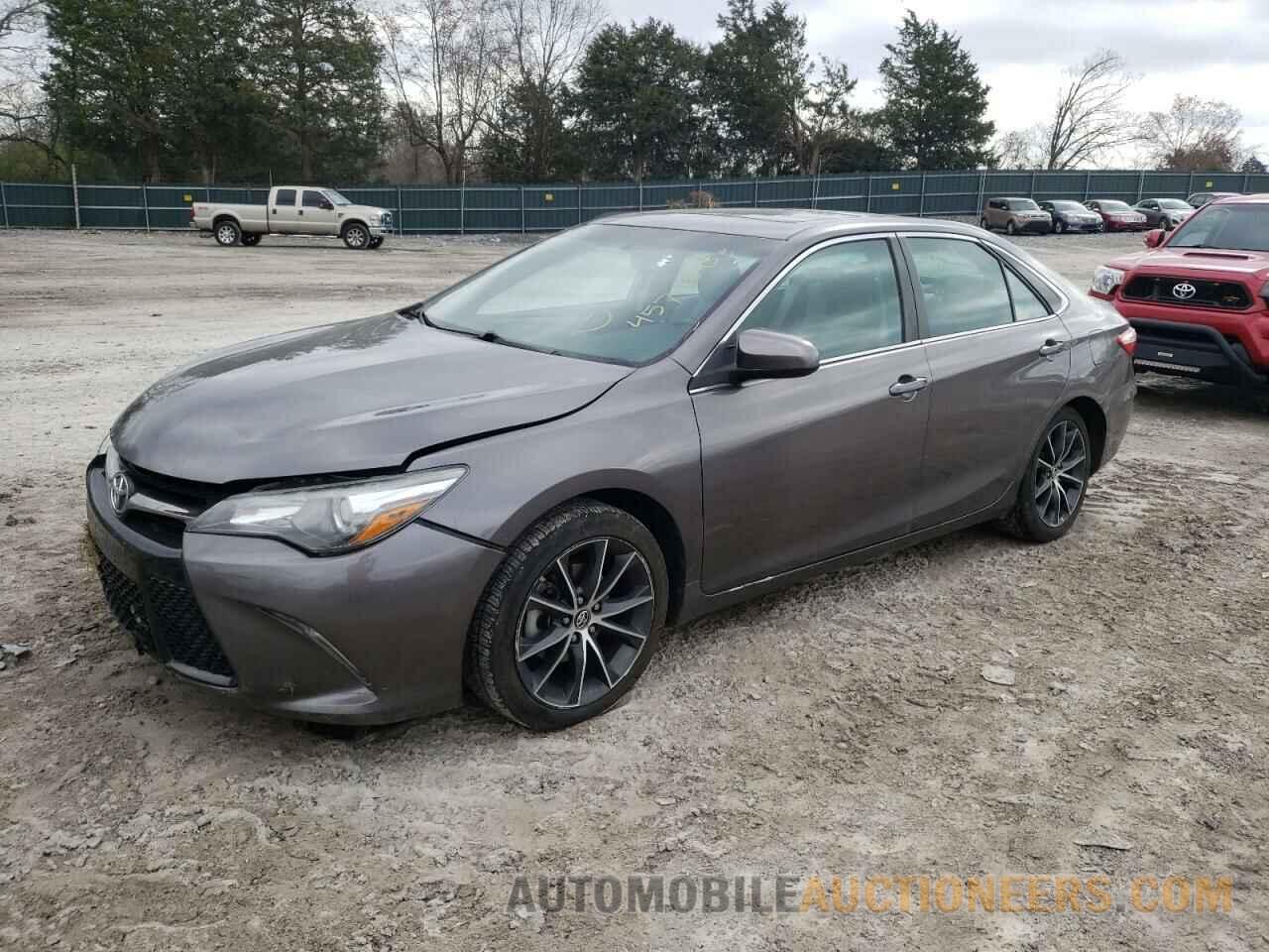 4T1BF1FK1FU964660 TOYOTA CAMRY 2015