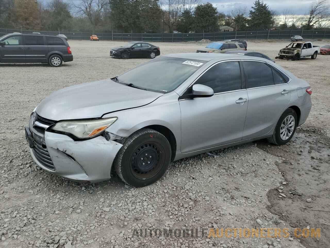 4T1BF1FK1FU992572 TOYOTA CAMRY 2015