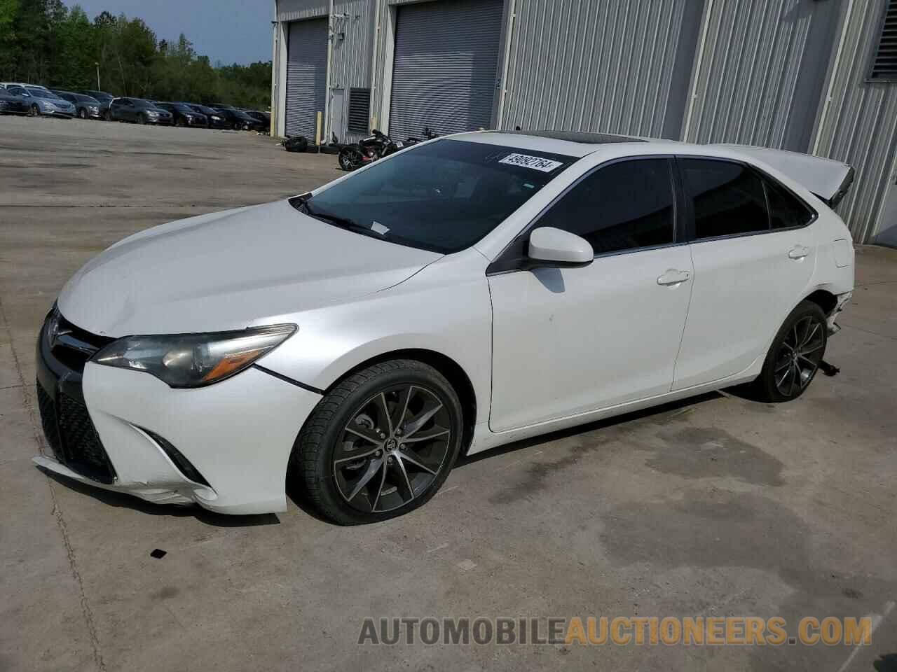 4T1BF1FK1GU117073 TOYOTA CAMRY 2016