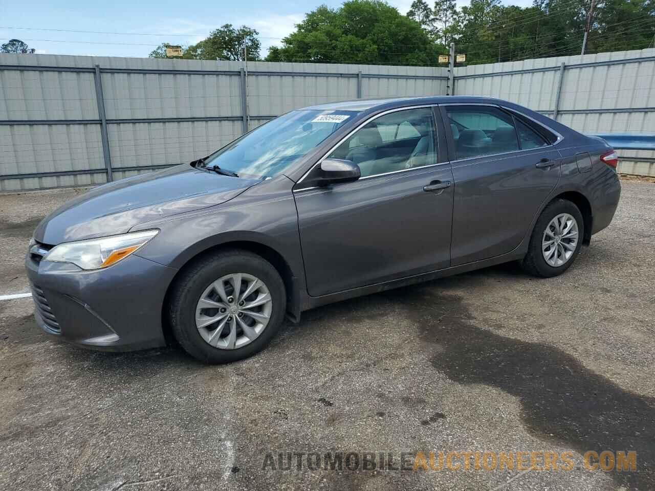 4T1BF1FK1GU140885 TOYOTA CAMRY 2016