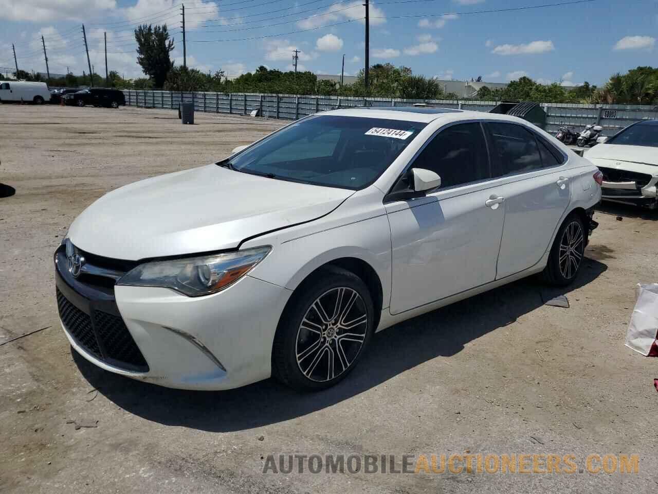 4T1BF1FK1GU164359 TOYOTA CAMRY 2016