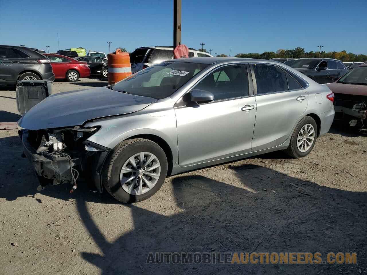 4T1BF1FK1GU166435 TOYOTA CAMRY 2016