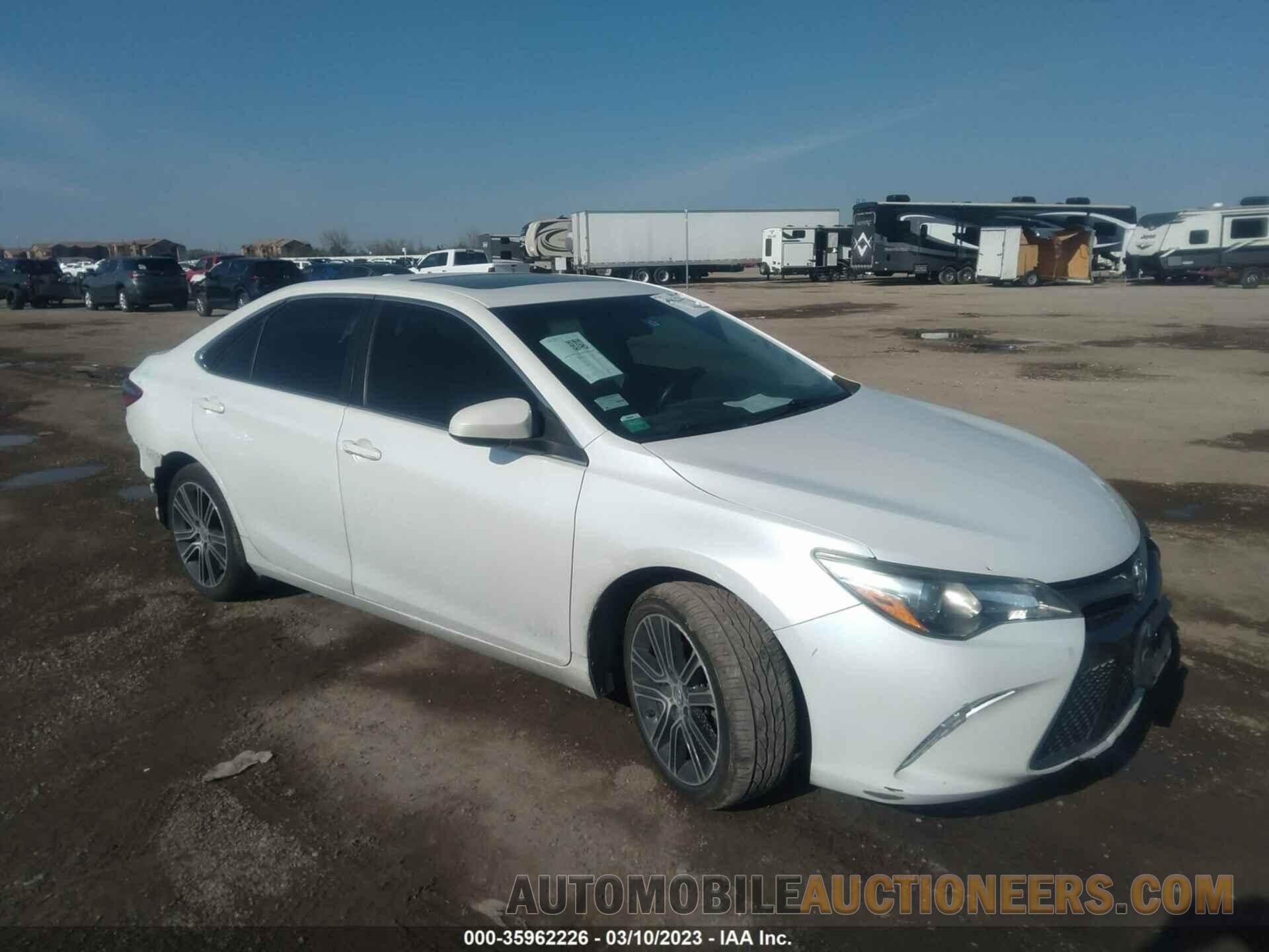 4T1BF1FK1GU187432 TOYOTA CAMRY 2016