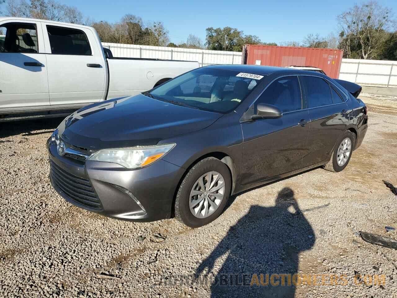 4T1BF1FK1GU212295 TOYOTA CAMRY 2016