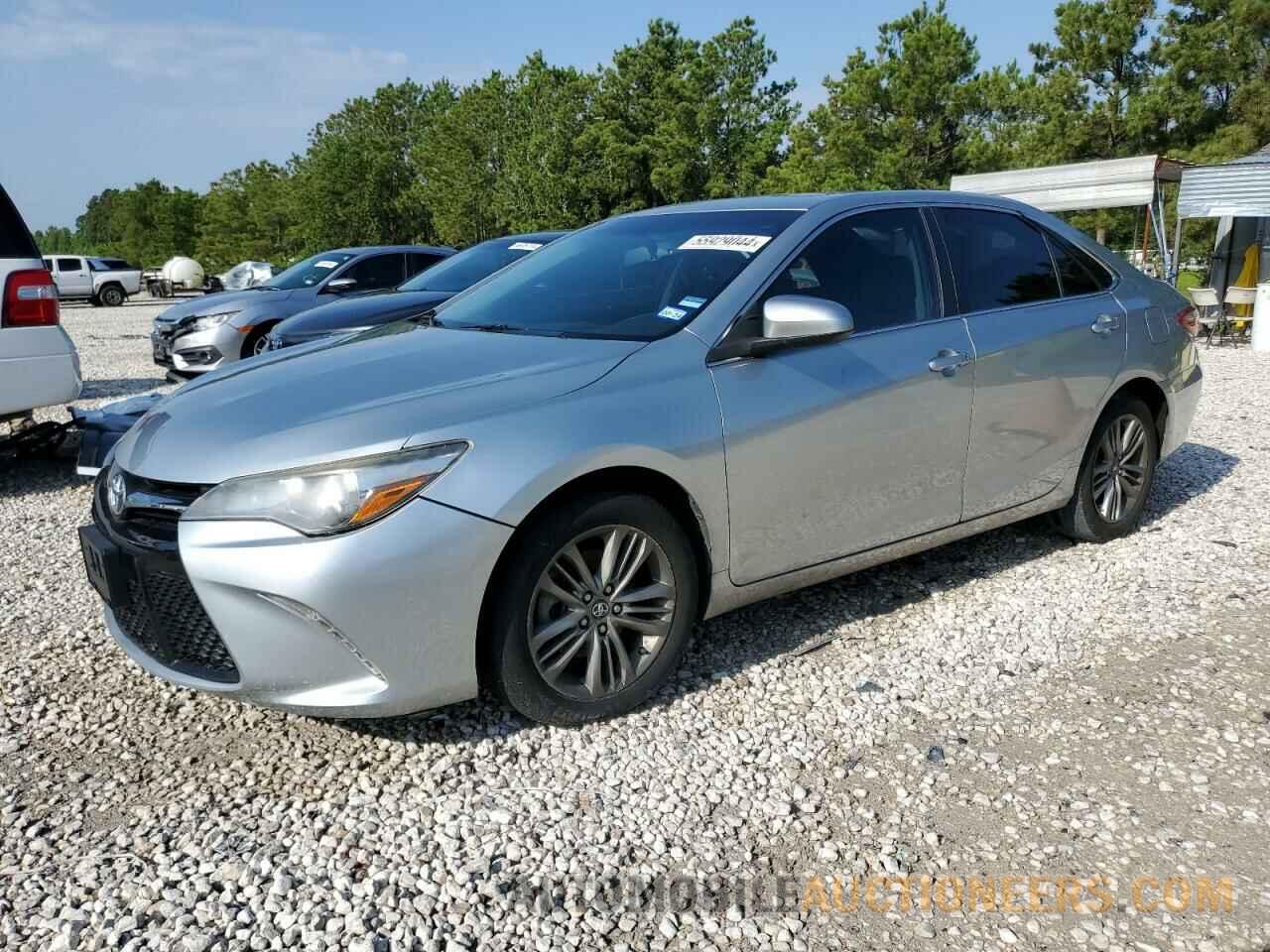 4T1BF1FK1GU221689 TOYOTA CAMRY 2016