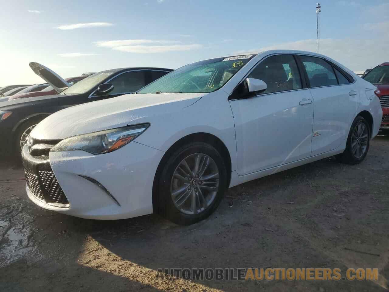 4T1BF1FK1GU231848 TOYOTA CAMRY 2016