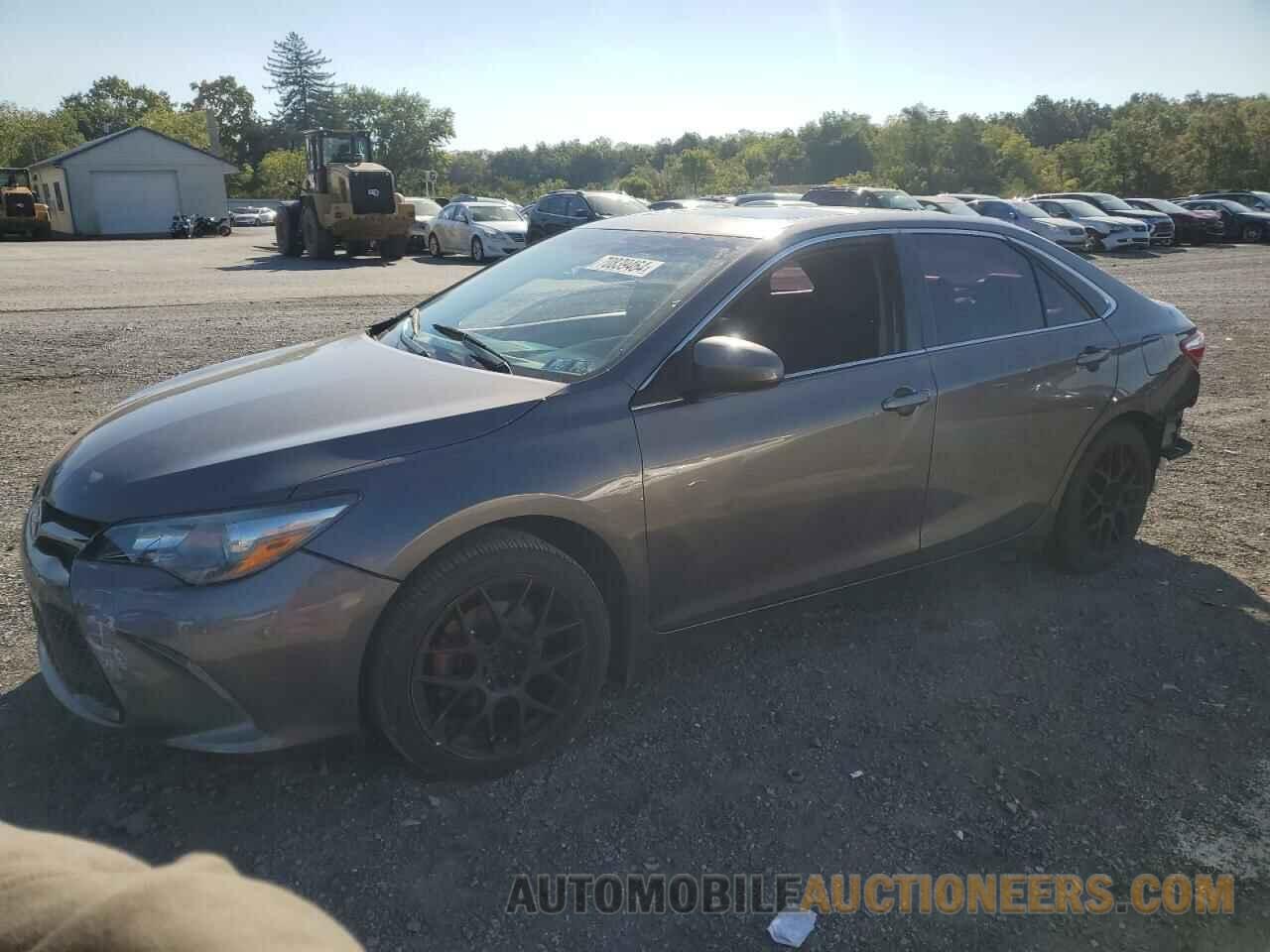 4T1BF1FK1GU246897 TOYOTA CAMRY 2016