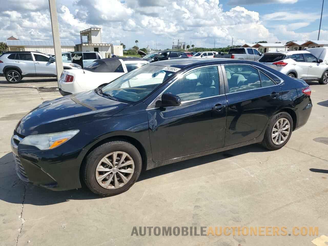 4T1BF1FK1GU249881 TOYOTA CAMRY 2016