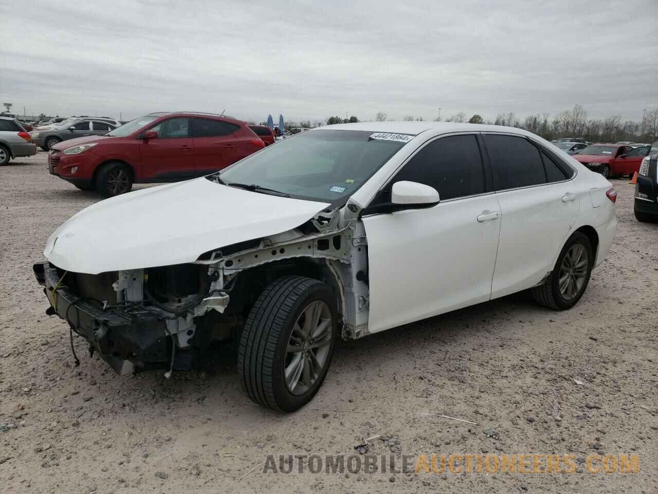 4T1BF1FK1GU535777 TOYOTA CAMRY 2016