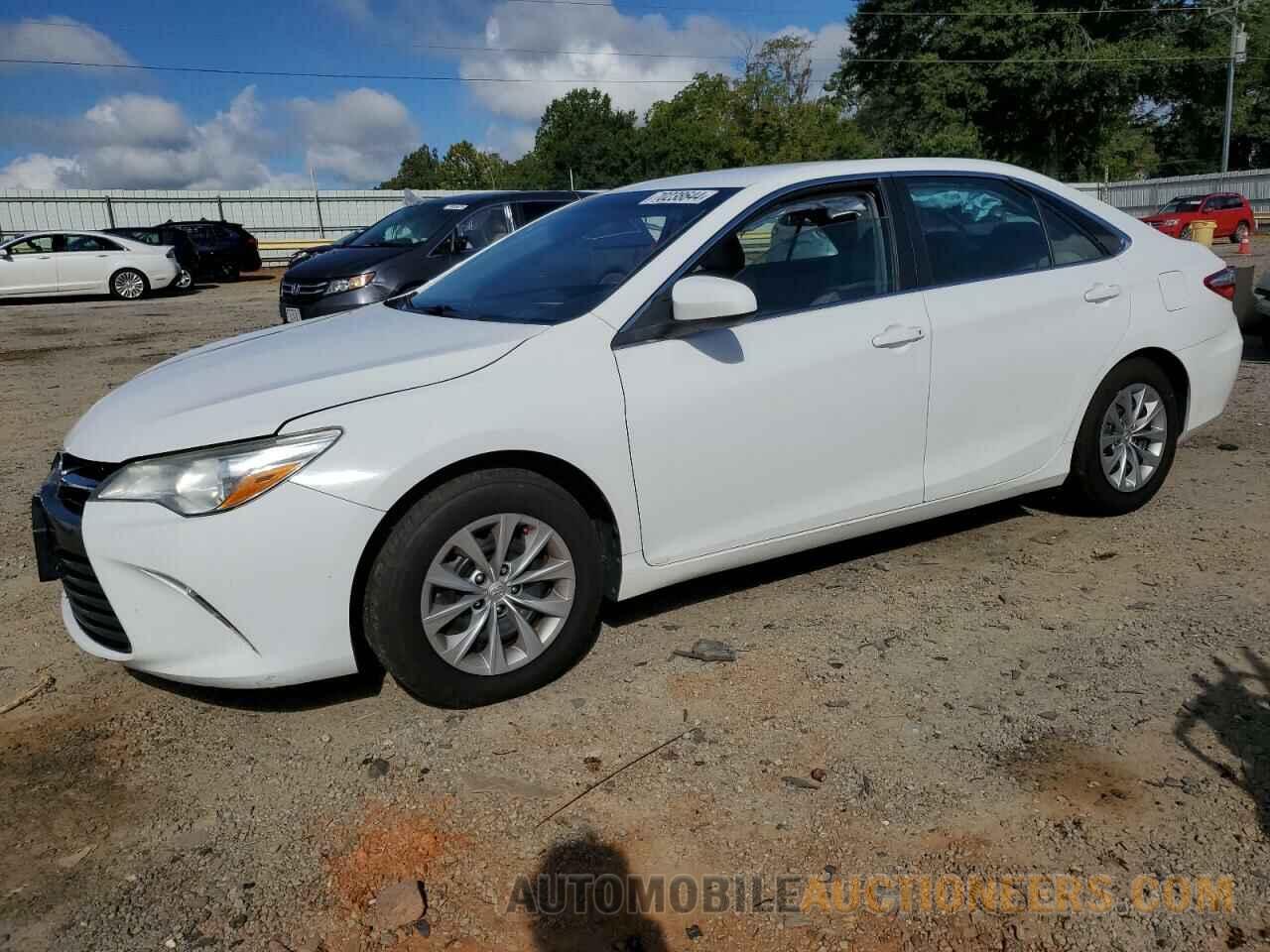 4T1BF1FK1GU553230 TOYOTA CAMRY 2016