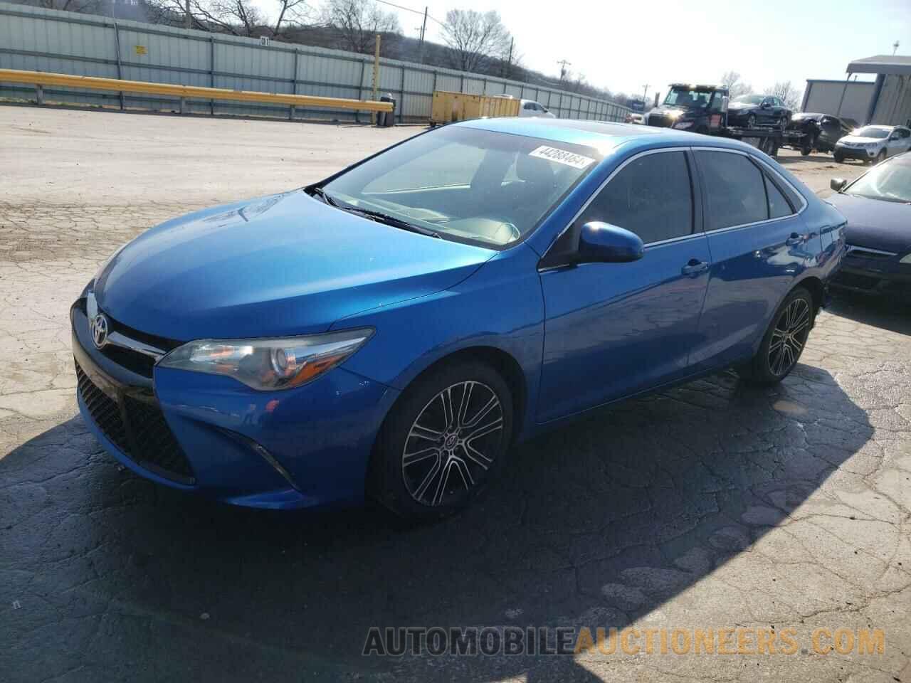 4T1BF1FK1GU556743 TOYOTA CAMRY 2016