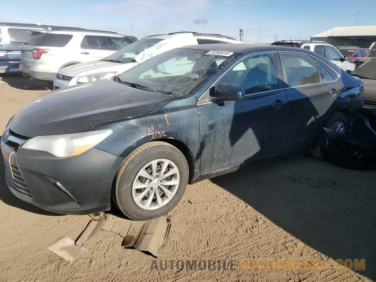 4T1BF1FK1GU562395 TOYOTA CAMRY 2016