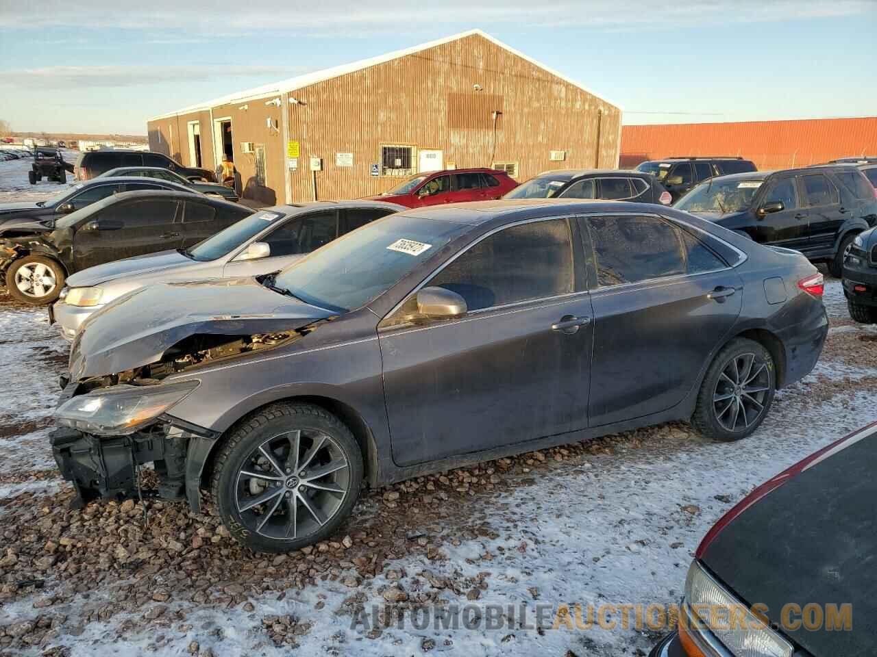 4T1BF1FK1GU589323 TOYOTA CAMRY 2016