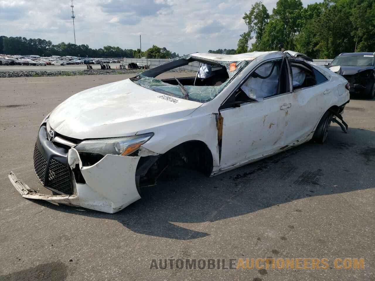 4T1BF1FK1HU274393 TOYOTA CAMRY 2017