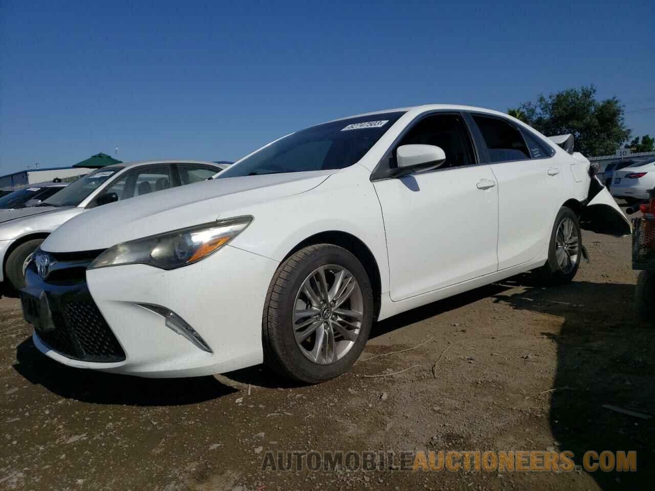 4T1BF1FK1HU285605 TOYOTA CAMRY 2017