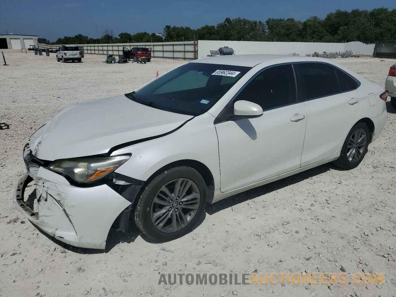 4T1BF1FK1HU303424 TOYOTA CAMRY 2017