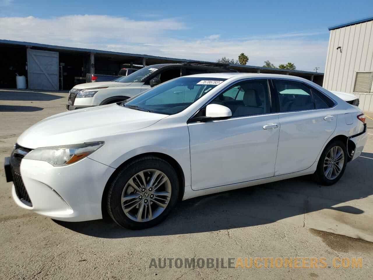 4T1BF1FK1HU310700 TOYOTA CAMRY 2017