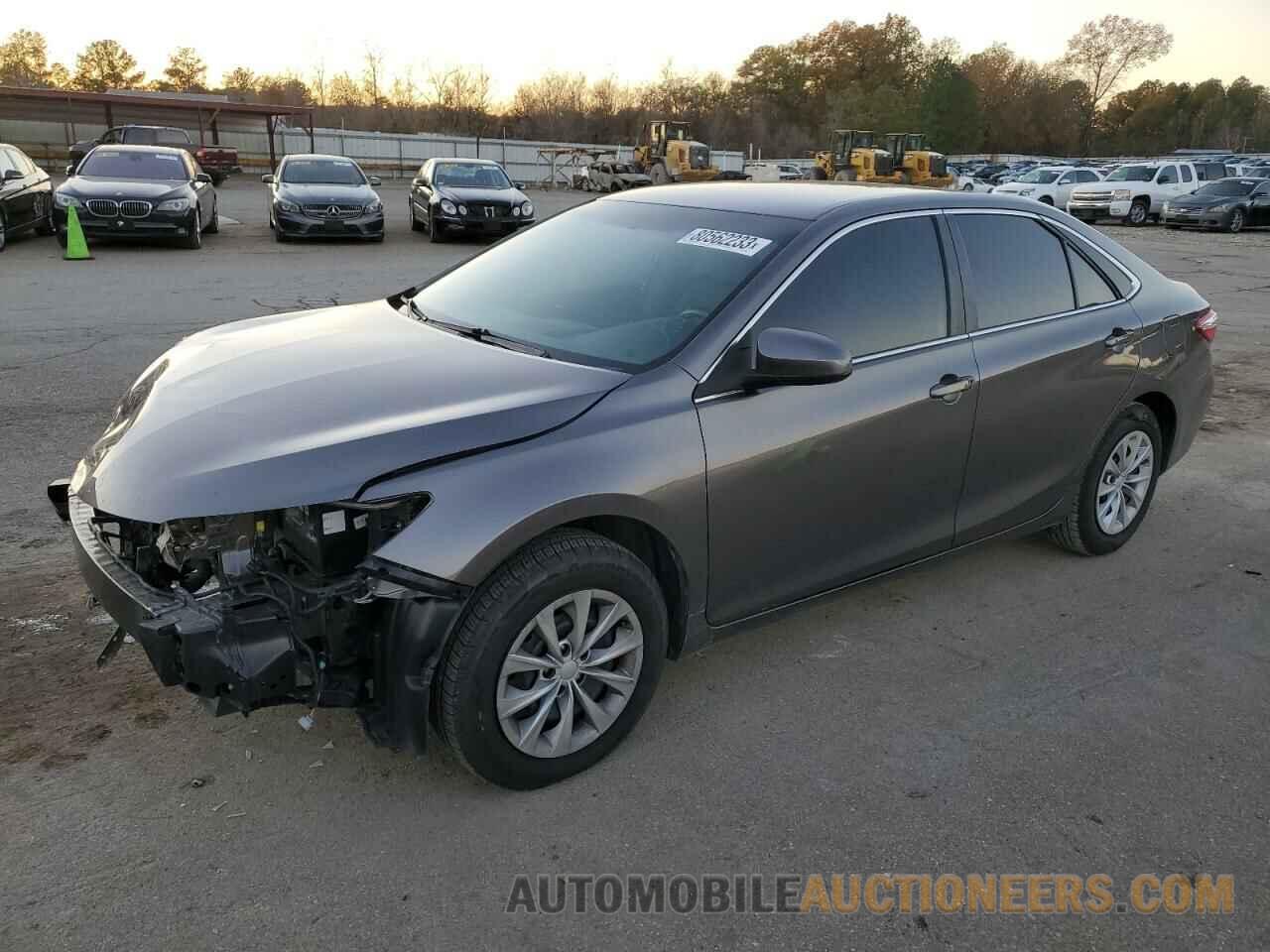 4T1BF1FK1HU316402 TOYOTA CAMRY 2017