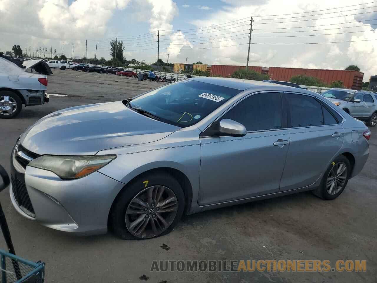 4T1BF1FK1HU320157 TOYOTA CAMRY 2017