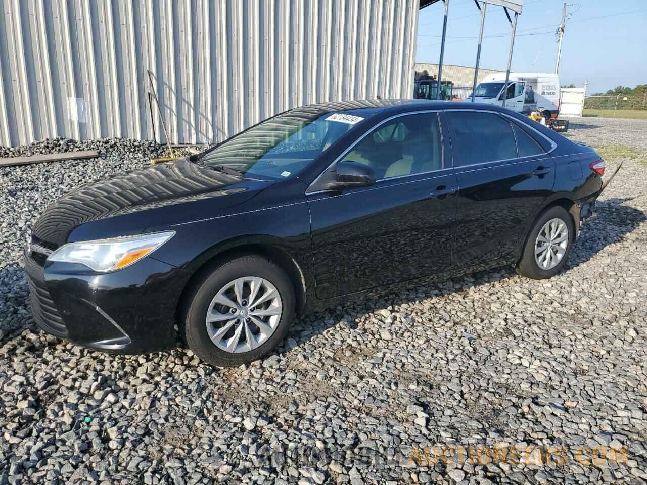 4T1BF1FK1HU324600 TOYOTA CAMRY 2017