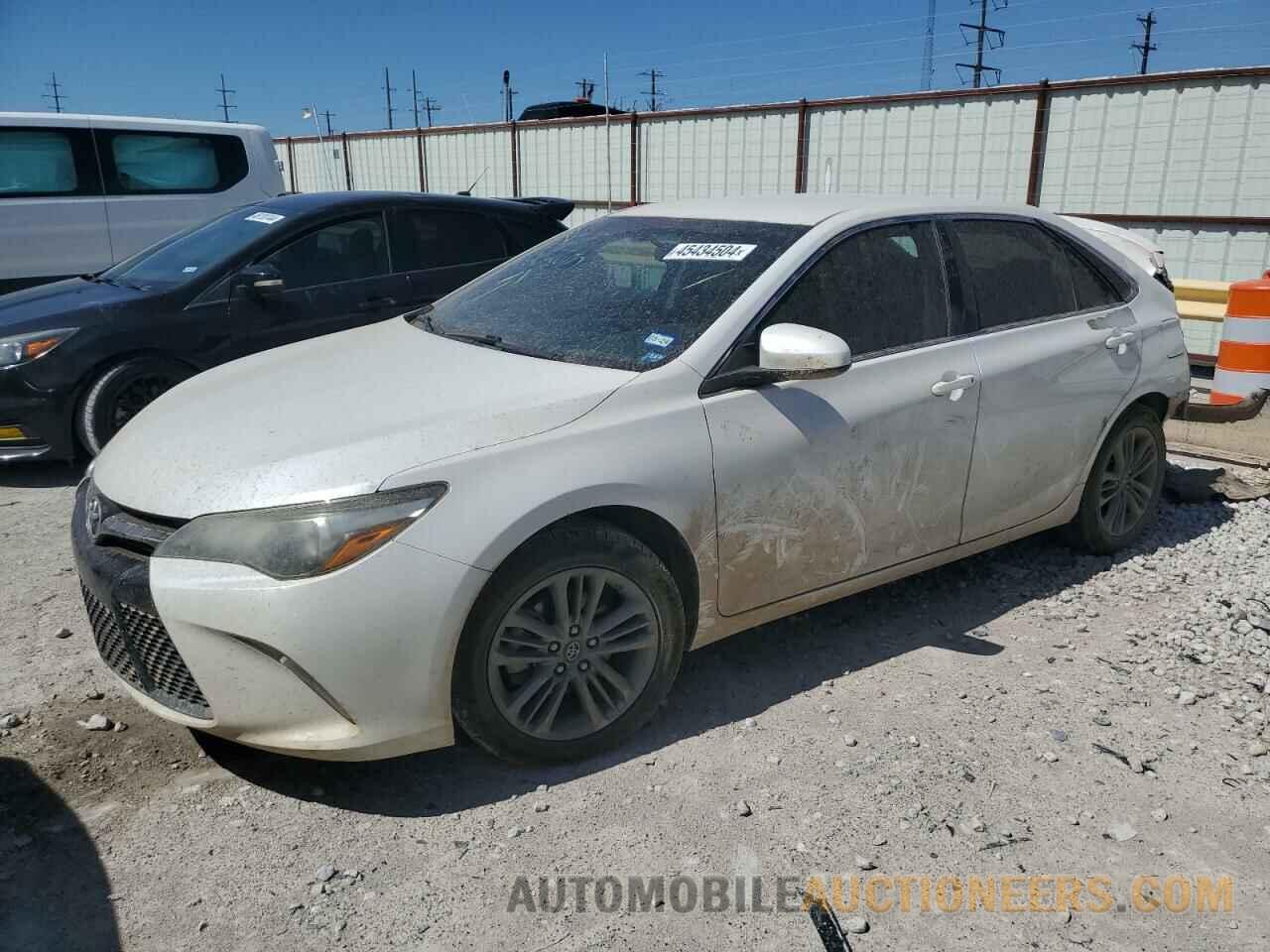 4T1BF1FK1HU325195 TOYOTA CAMRY 2017