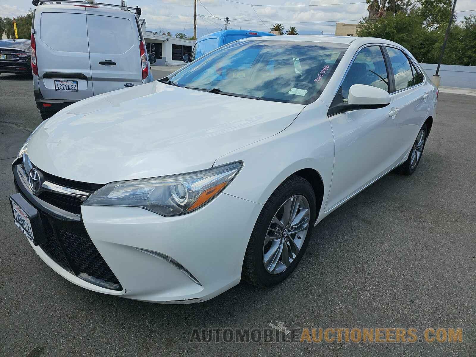 4T1BF1FK1HU327612 Toyota Camry 2017