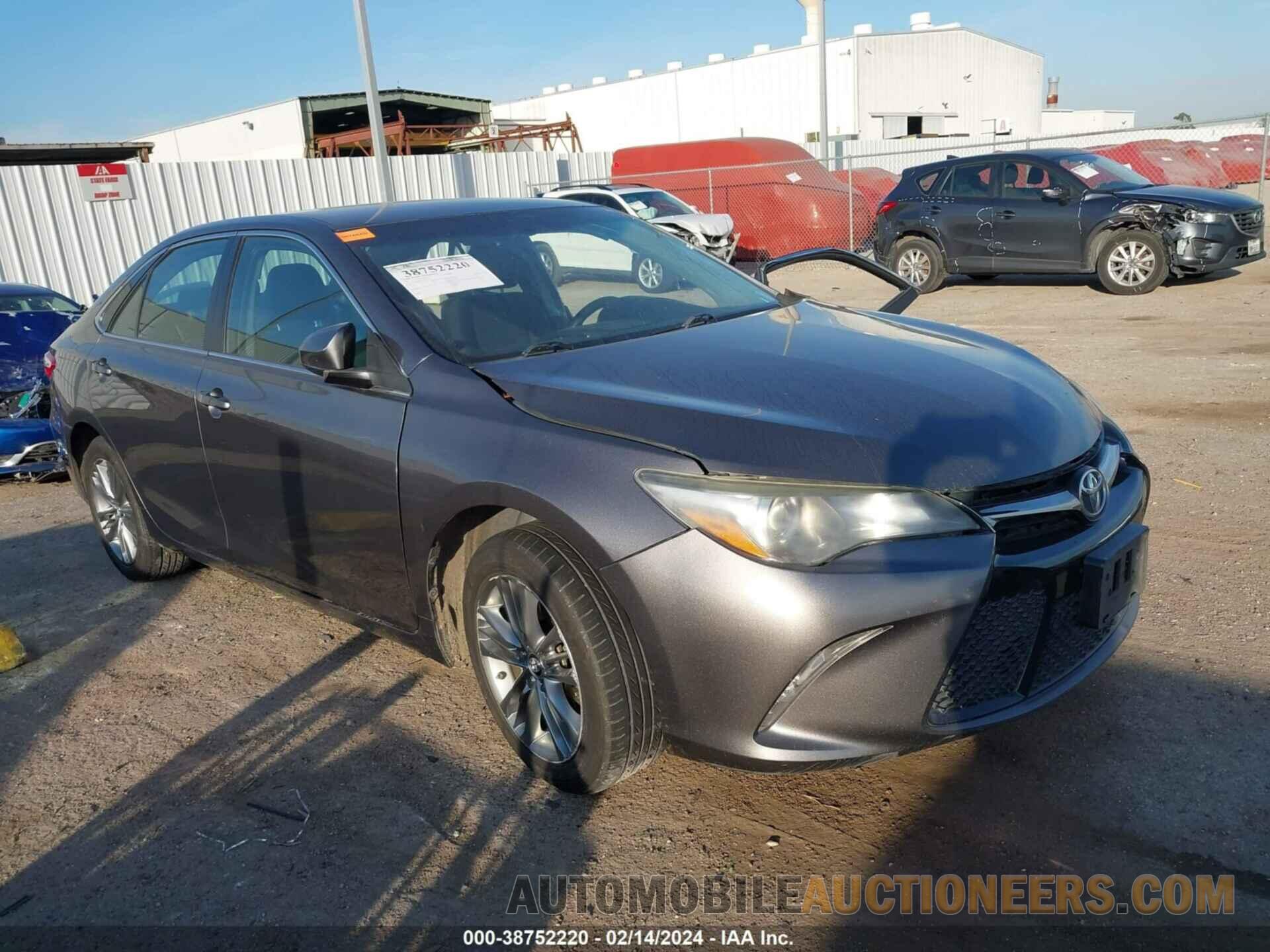 4T1BF1FK1HU329702 TOYOTA CAMRY 2017