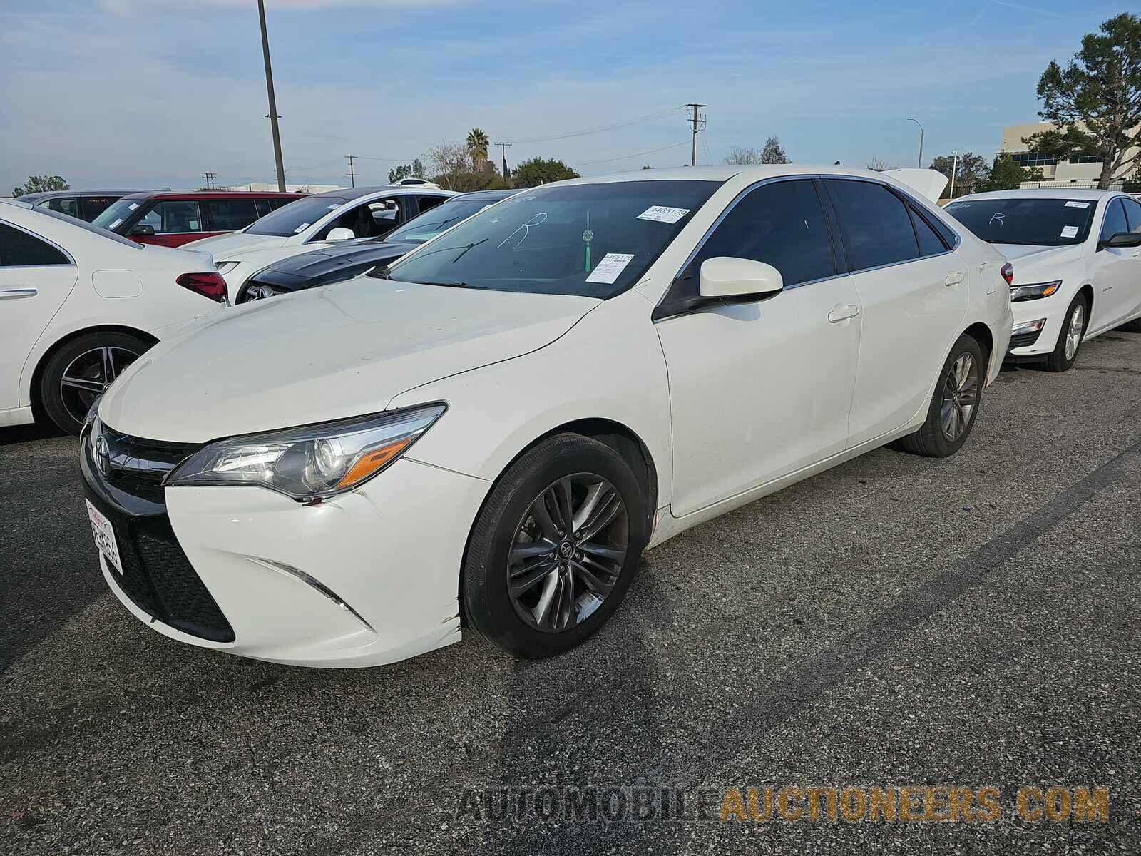 4T1BF1FK1HU342627 Toyota Camry 2017