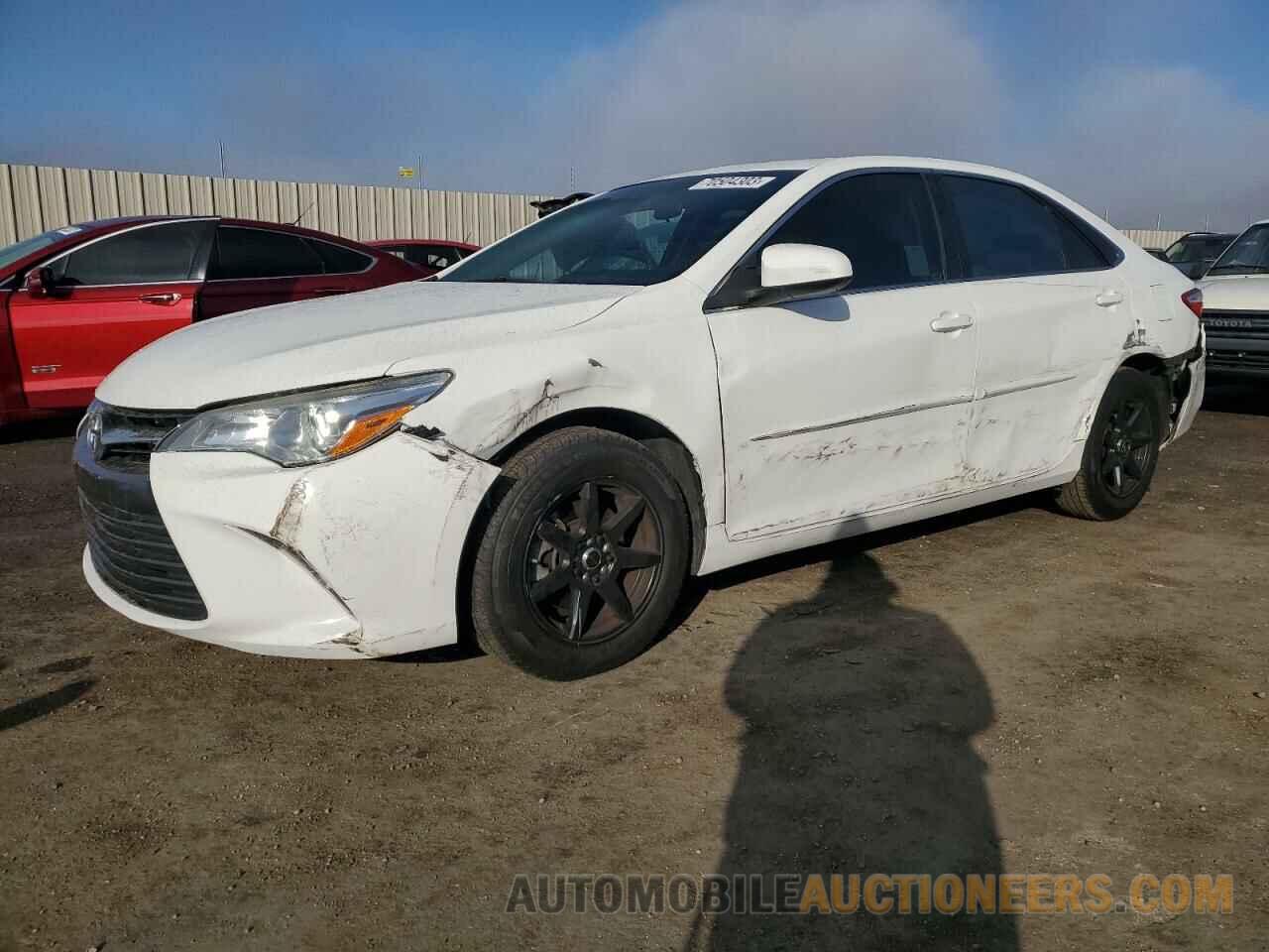 4T1BF1FK1HU343695 TOYOTA CAMRY 2017