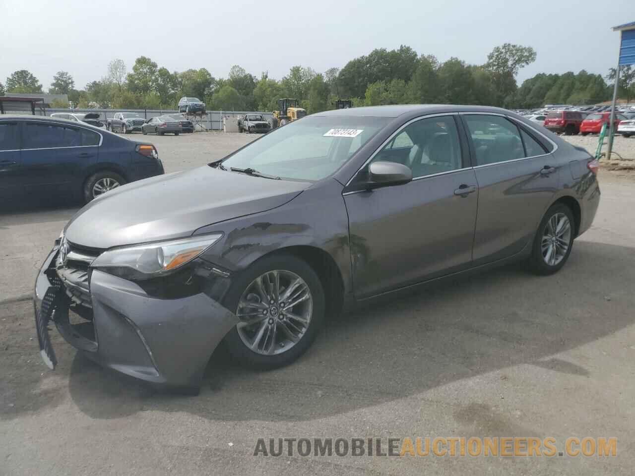 4T1BF1FK1HU352560 TOYOTA CAMRY 2017