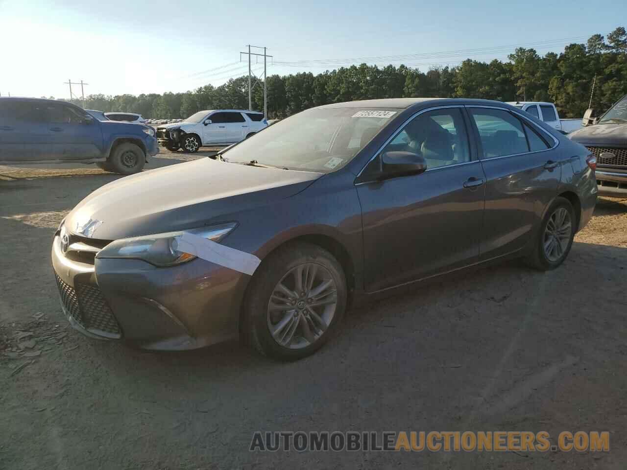 4T1BF1FK1HU373859 TOYOTA CAMRY 2017