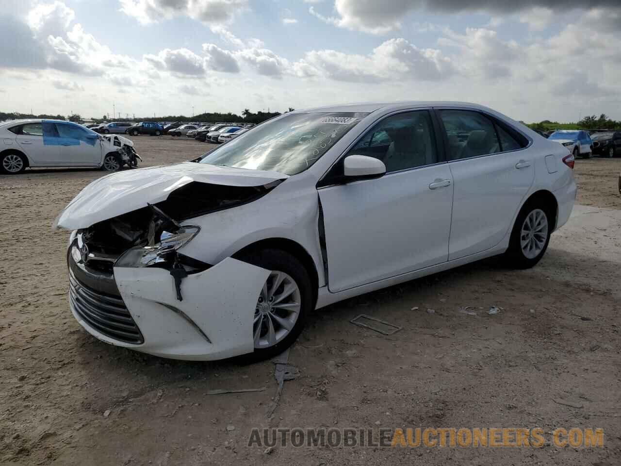 4T1BF1FK1HU382383 TOYOTA CAMRY 2017