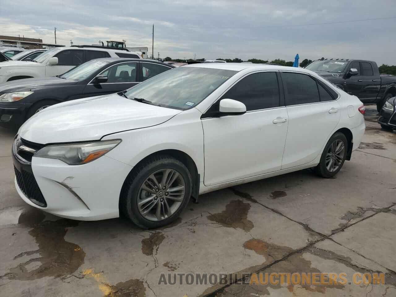 4T1BF1FK1HU392721 TOYOTA CAMRY 2017