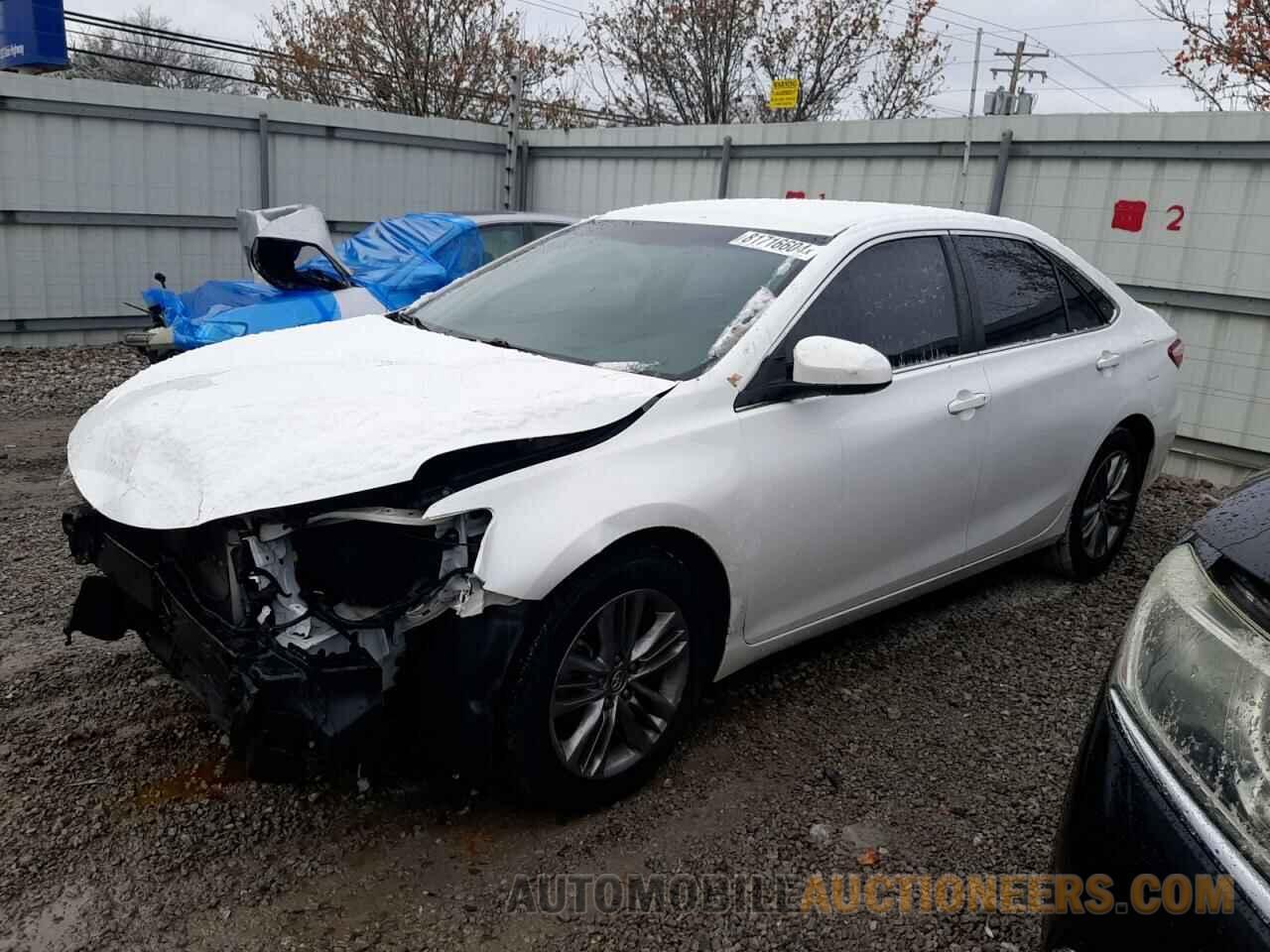 4T1BF1FK1HU420100 TOYOTA CAMRY 2017