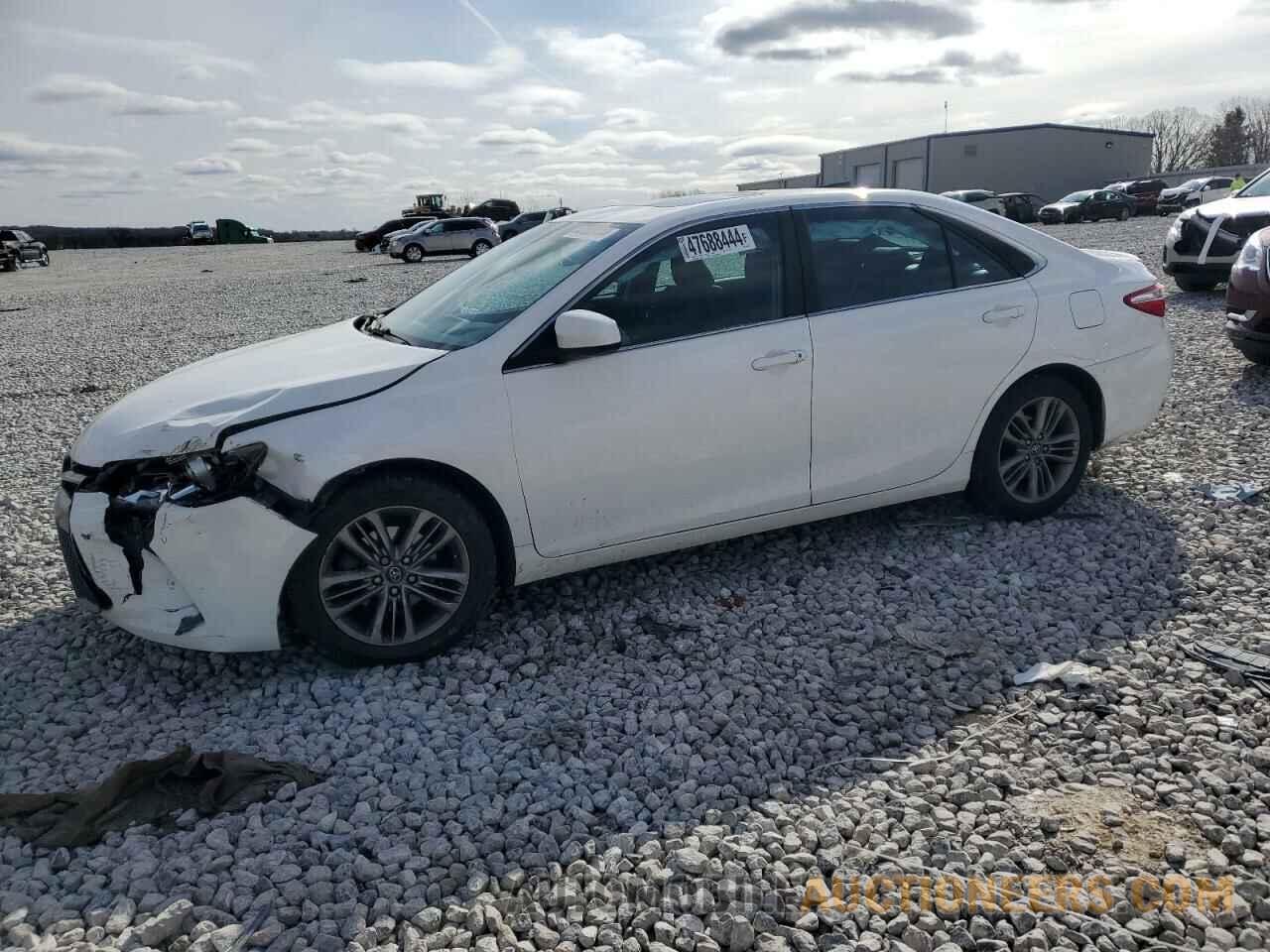 4T1BF1FK1HU443960 TOYOTA CAMRY 2017