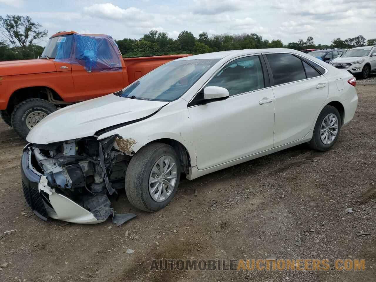 4T1BF1FK1HU452626 TOYOTA CAMRY 2017