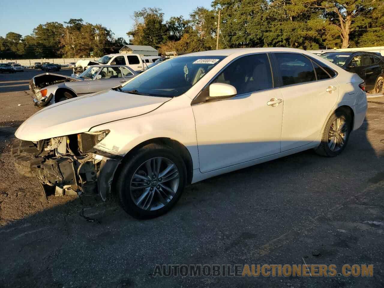 4T1BF1FK1HU453615 TOYOTA CAMRY 2017