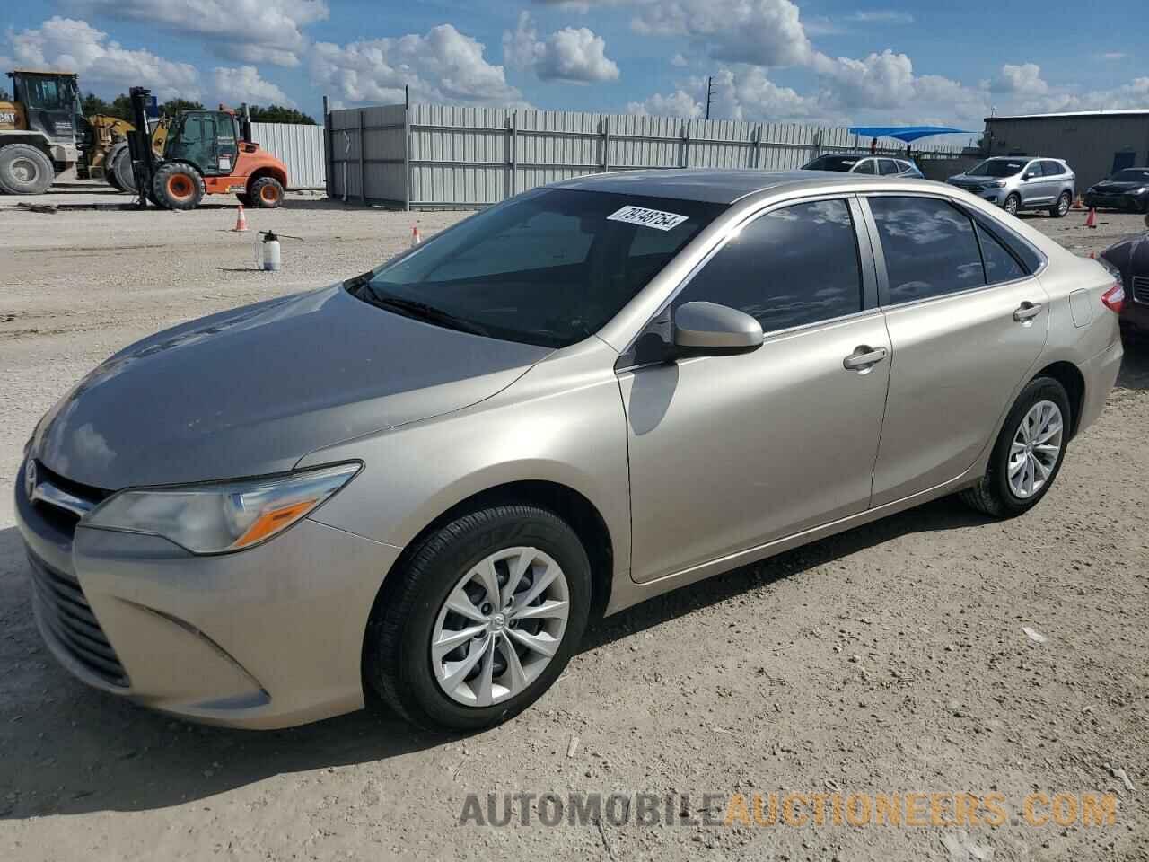 4T1BF1FK1HU618692 TOYOTA CAMRY 2017