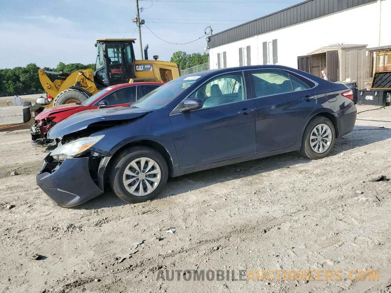 4T1BF1FK1HU637761 TOYOTA CAMRY 2017