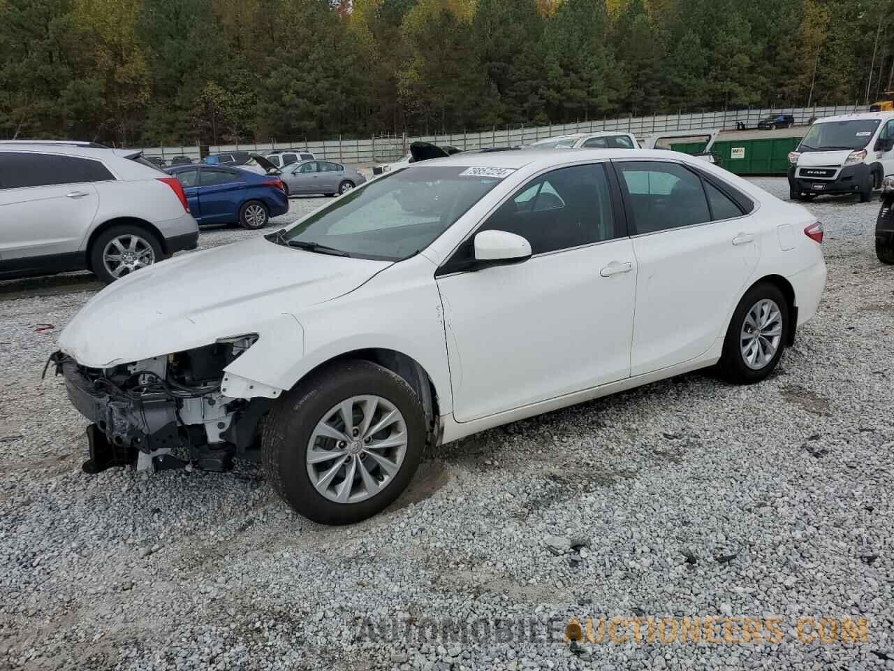 4T1BF1FK1HU645875 TOYOTA CAMRY 2017