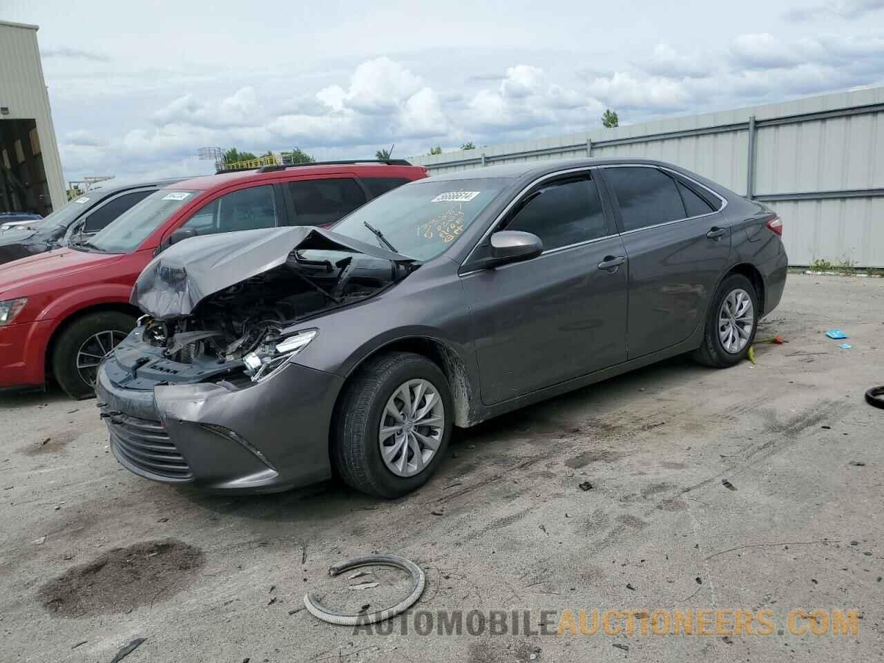 4T1BF1FK1HU650428 TOYOTA CAMRY 2017